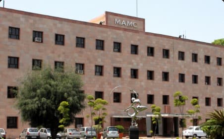 Maulana Azad Medical College Delhi